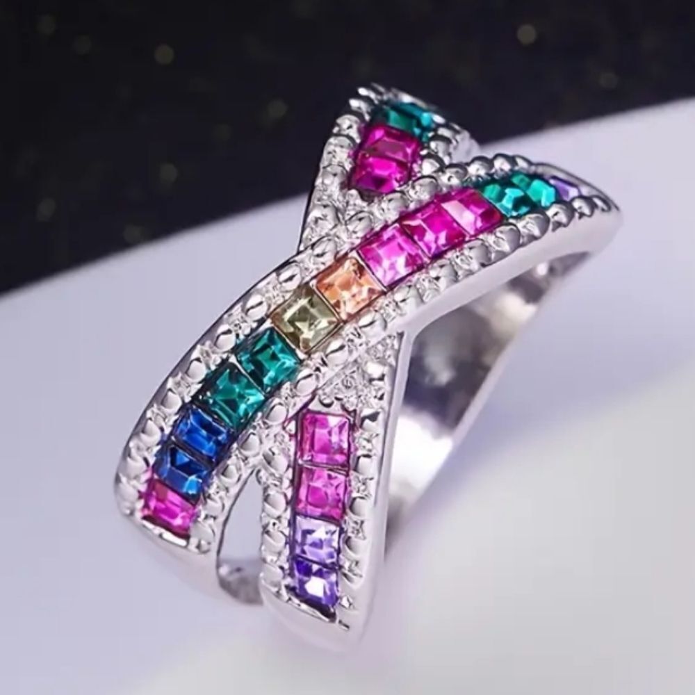 Ladies Elegant Rainbow Lab Created Diamonds Ring sz 8